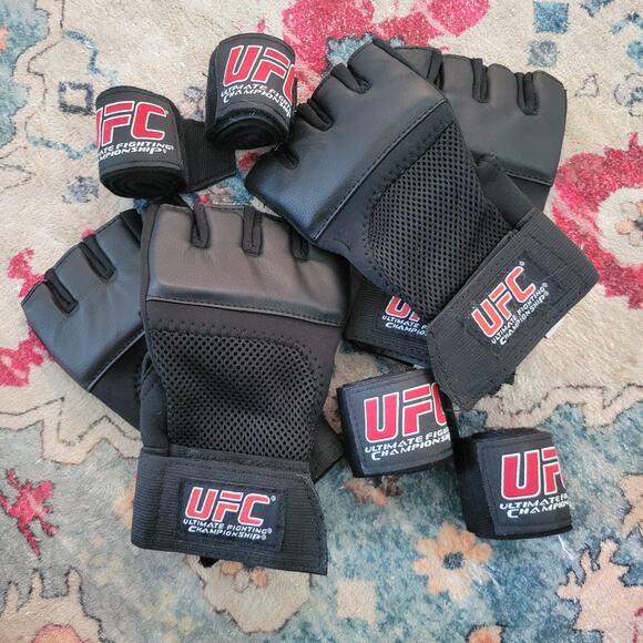 UFC XL Fingerless Boxing Gloves w/ 70" Wrist Wraps – Lightly Used - Picture 1 of 10